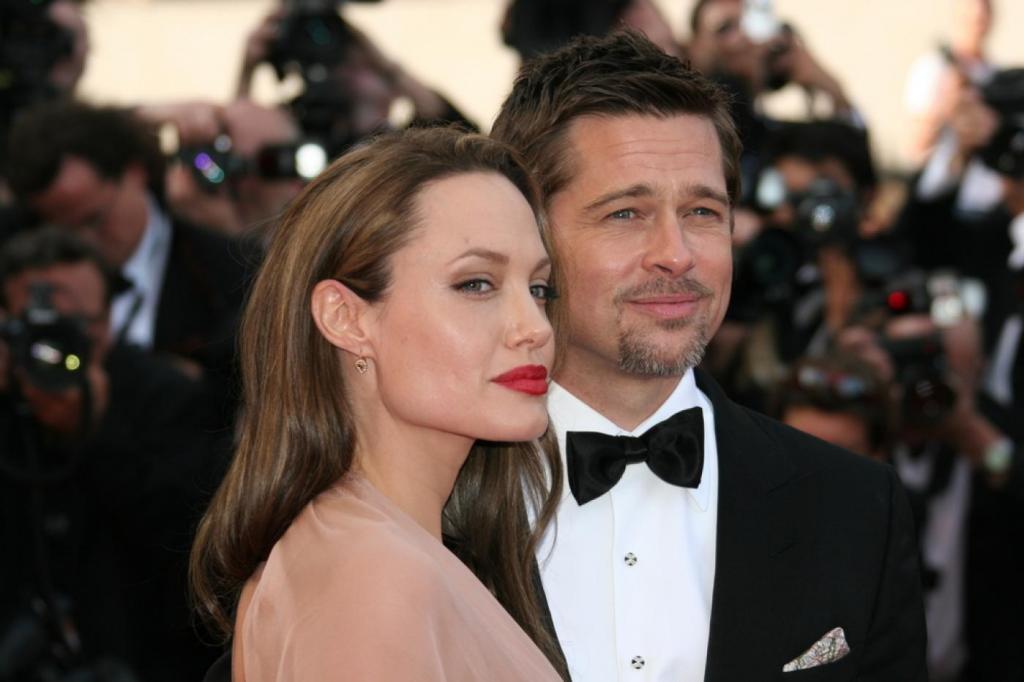 Angelina &Eacute;s Brad - a sz&aacute;mmisztika megmutatja a szak&iacute;t&aacute;s val&oacute;di okait!