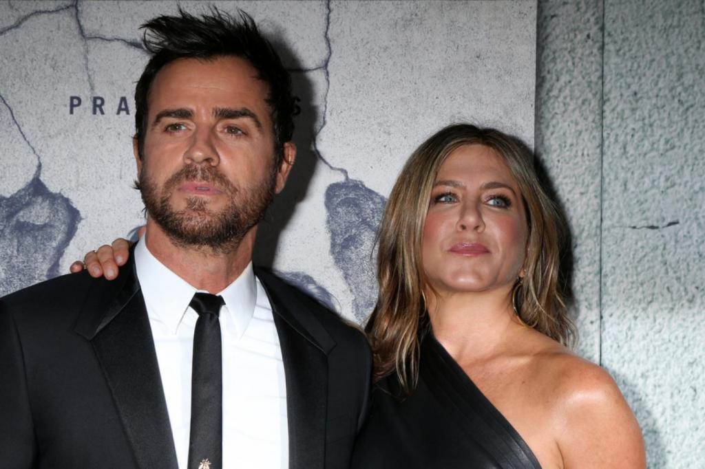 Jennifer Aniston &eacute;s Justin Theroux - mi az oka a szak&iacute;t&aacute;snak?