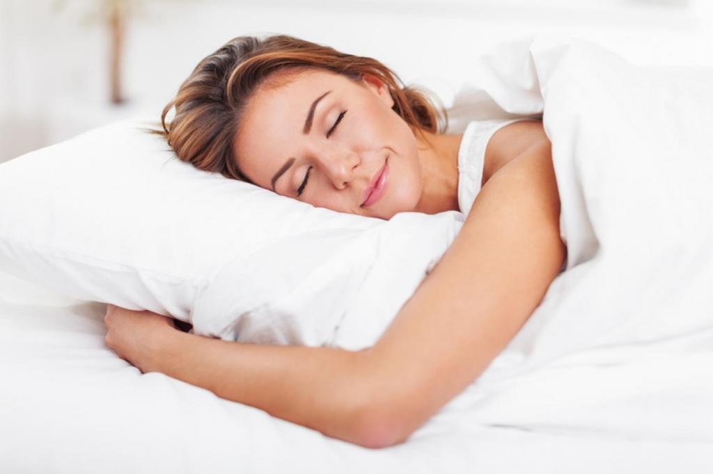 Tippek a nyugodt alv&aacute;s&eacute;rt - a Feng Shui-szak&eacute;rtőtől