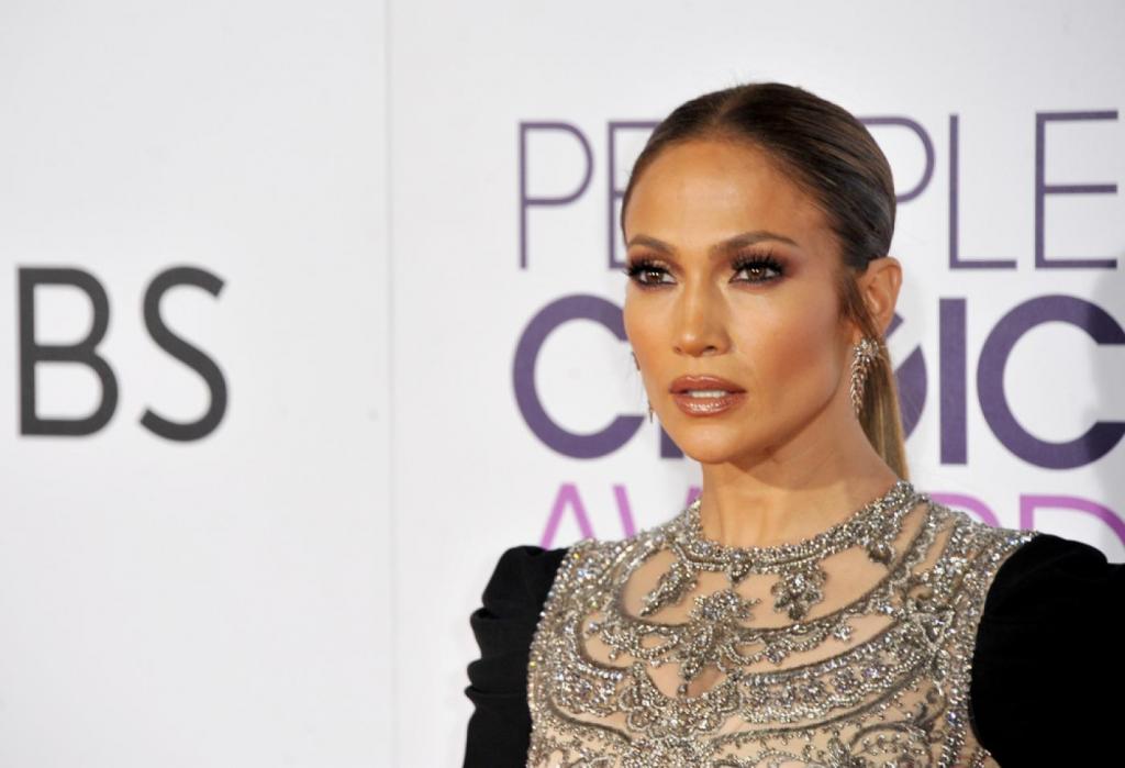 Jennifer Lopez - mit mutatnak a sz&aacute;mok?