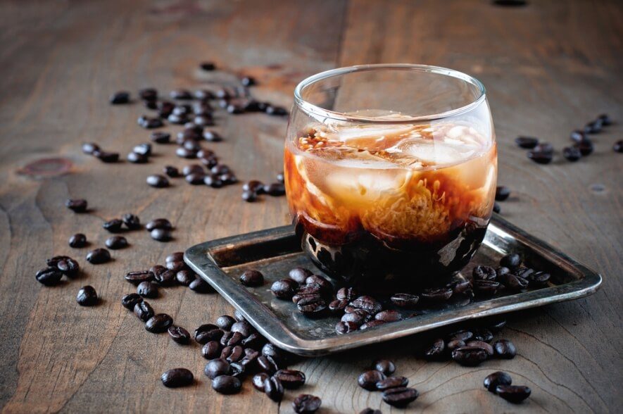 Italhoroszk&oacute;p - a Szűz White Russian kokt&eacute;lt v&aacute;laszt