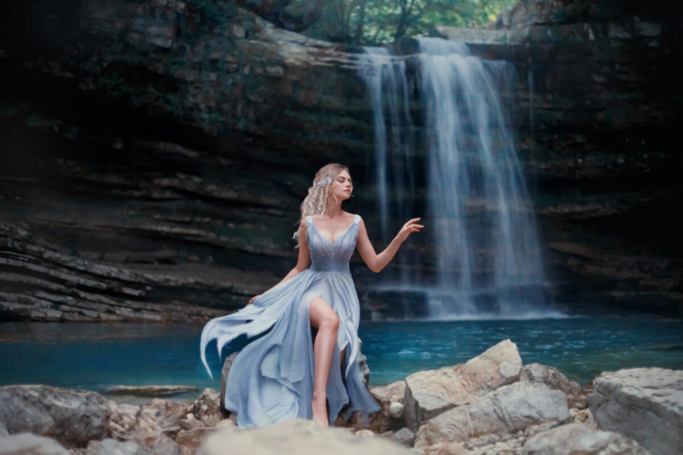 j&uacute;nius 6.